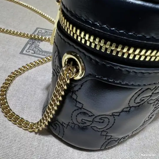Hyperpeter handle Matelassé mini top bag GG GUCCI 0510